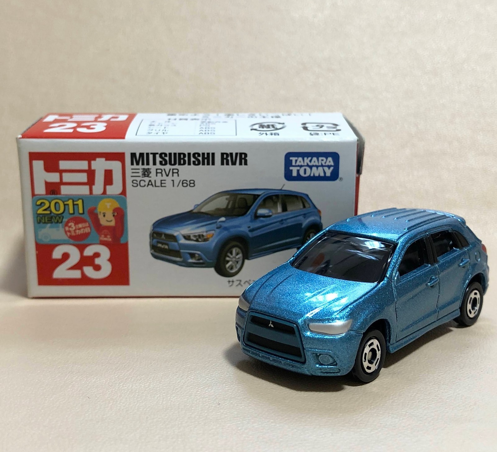 Tomica 23 Mitsubishi RVR 1/68 TOMY 2011 NEW