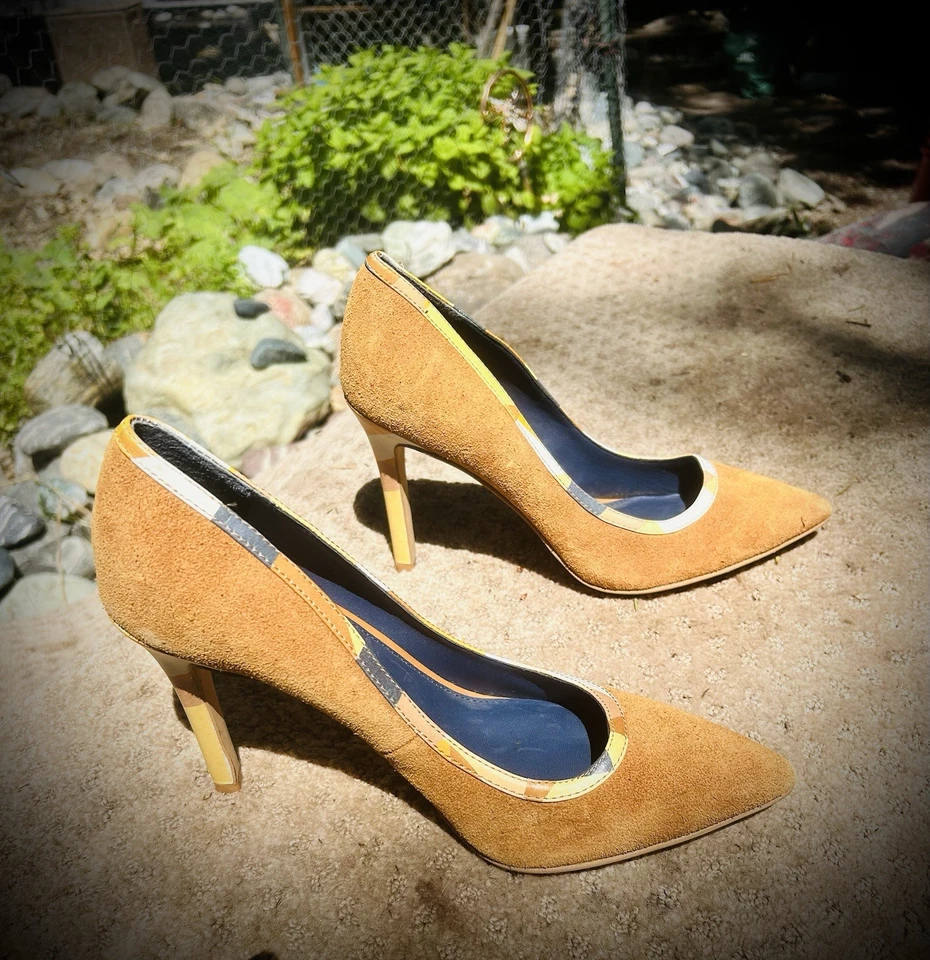 Zapatos de salón/tacones de tacón de gamuza tostada Shoes Of Prey para mujer talla 7,5 Foto 2 de 4