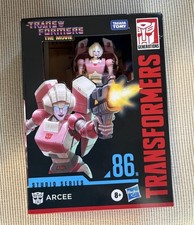Transformers The Movie Arcee Studio Series 86 Deluxe Class Action figure