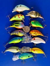 VTG LOT 12 BANDIT CRANKBAITS RATTLE FISHING LURES CLONES SHALLOW TO DEEP DIVERS