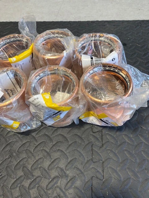 Copper Propres Fittings 3" Coupling WITH STOP - Image 2 of 3