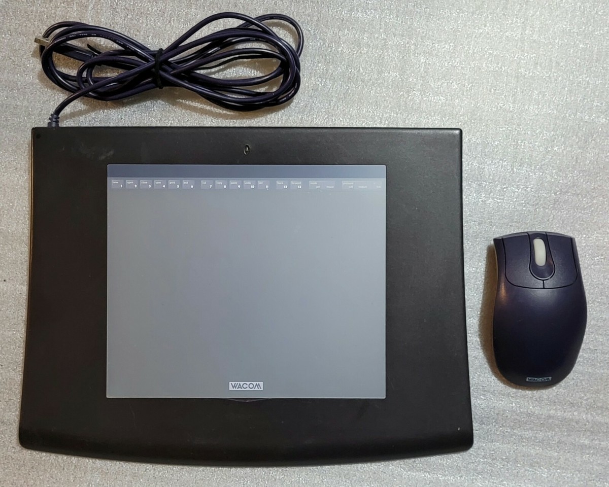 Wacom Intuos 2 XD-0608-U 6x8 Graphics Drawing Tablet with Wacom Intuos 2 XD-0608-U 6x8 Graphics Drawing Tablet with