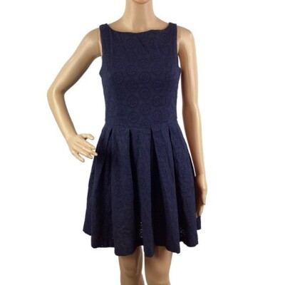 cupcakes and cashmere Navy Blue Eyelet Fit and Flare Dress Size 0 | eBay cupcakes and cashmere Navy Blue Eyelet Fit and Flare Dress Size 0 | eBay