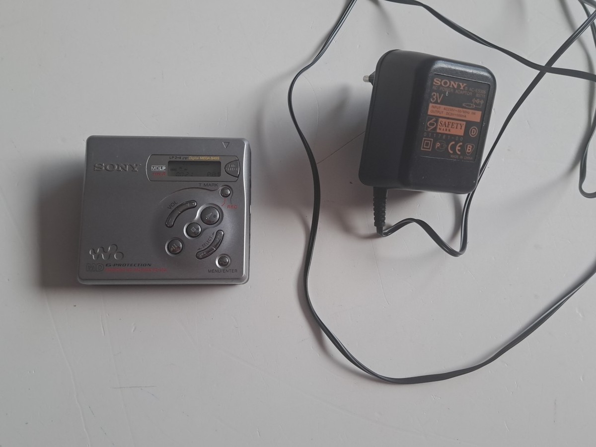 SONY MDウォークマン Sony MD Recording MD Walkman MZ-R501 G-Protection MDLP Type-R in