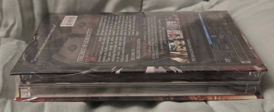 ATTACK On TITAN: Limited Edition Part 1: EPISODES 1-13 DIGIBOOK BLU-RAY-DVD SEAL - Image 4 of 4