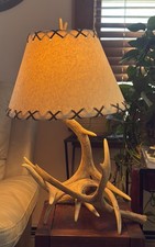 Medium Whitetail Deer 3 Antler Table Lamp