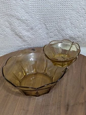 716 Vtg 60's MCM Anchor Hocking 3 pc. Swedish Modern Honey Gold Chip and Dip Set