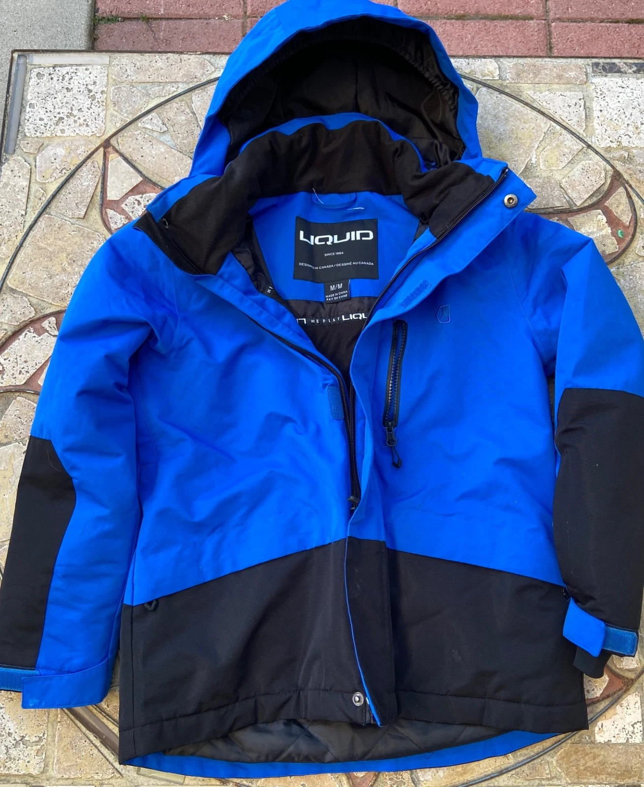 Liquid Men’s Softshell Ski Jacket Hooded Winter Coat Snow Jacket Size M