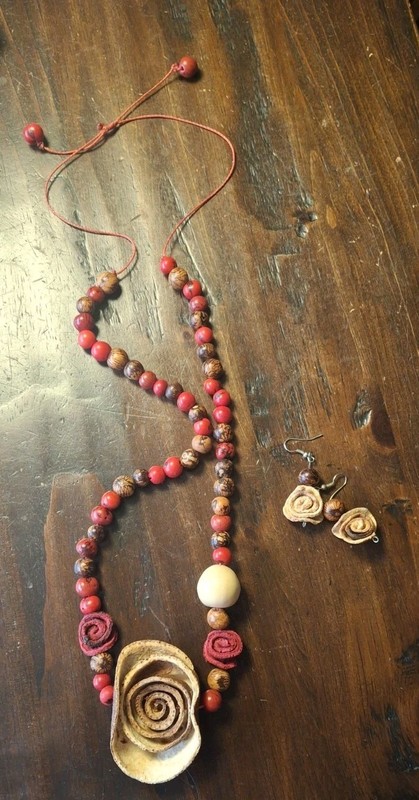 Handmade Wooden Red & Brown Bead & Orange Peel Look Flower Necklace/Earring Set