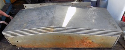 Akira Seiki SV800 Milling Machine Center Front Y-axis Way Cover