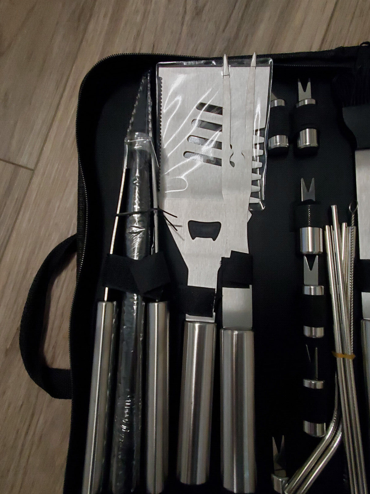 New Grilling Accessories 14 Pc Grill Tools Set Stainless Steel in Case OlarHike