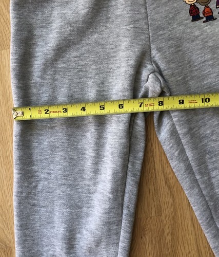 Peanuts Charlie Brown Snoopy Christmas Pants KIDS MEDIUM M (7/8) Gray Jogger NWT - Picture 8 of 9