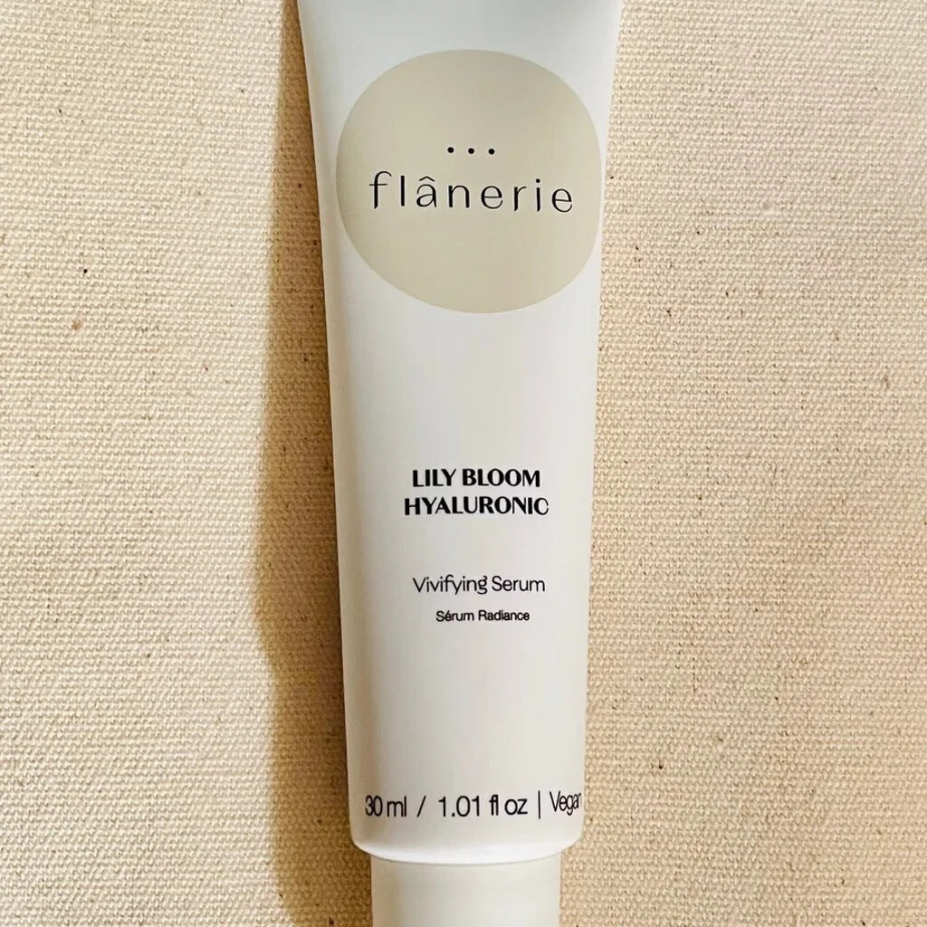 Flanerie Lily Bloom Hyaluronic Vivifying Serum 1.01 fl oz NWOB Sealed MSRP $79