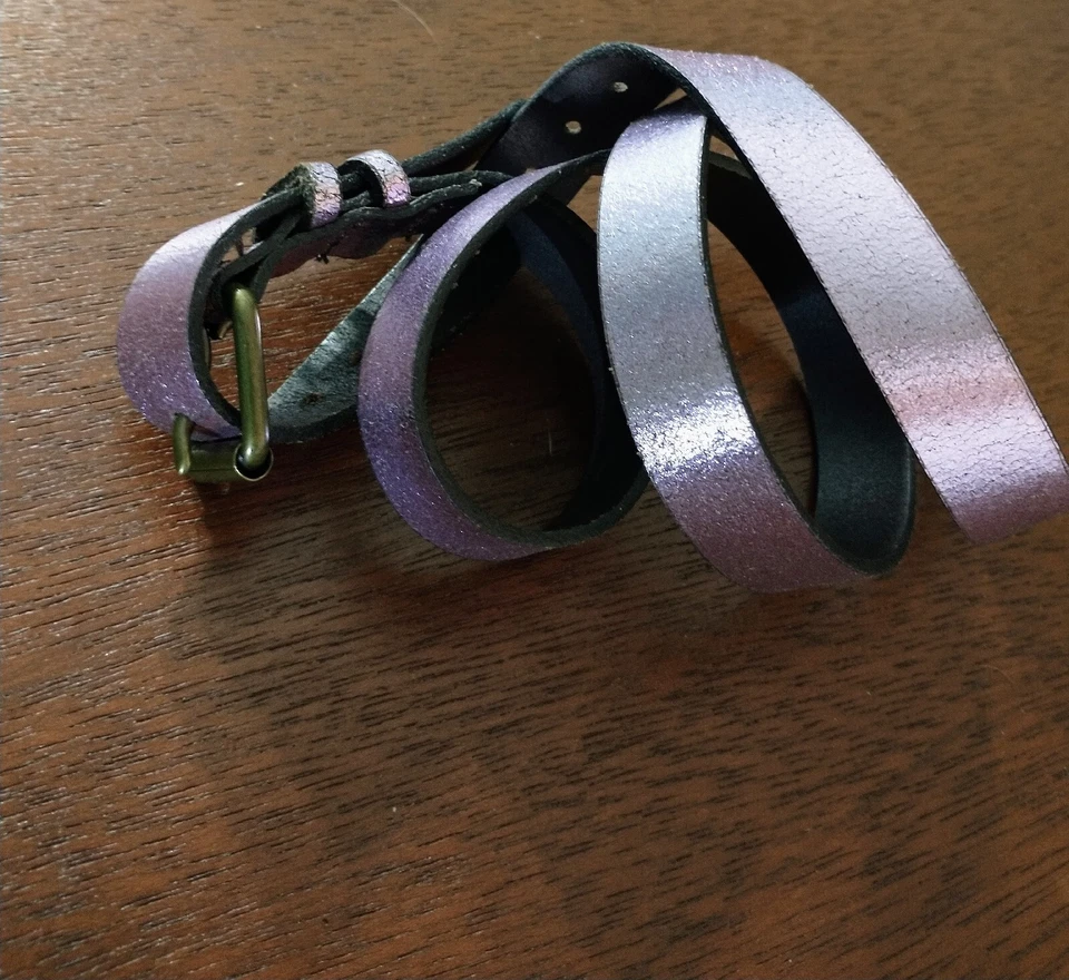 Gap 女式复古皮革腰带粉色金属色 - 尺寸:小号 - 实心黄铜扣 — 第 3/4 张图片