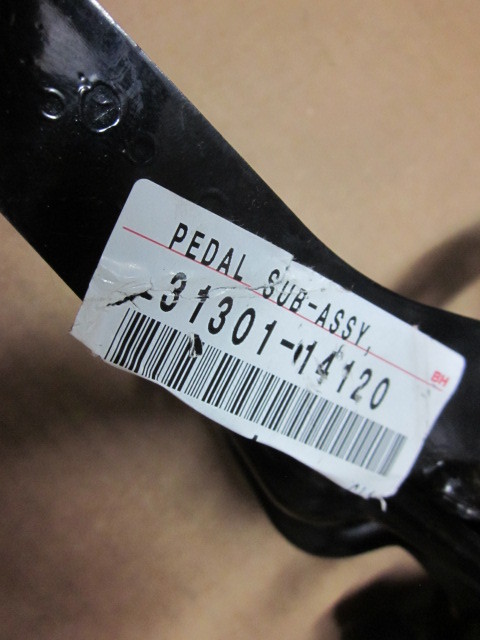 ゆっぴ④ JDM Toyota Supra MK4 RHD 6 Speed Clutch Pedal Kit JZA80 V160