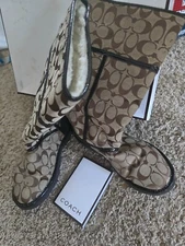 Coach A7266 boots brown faux fur winter Size 7 Nicole Boots Discontinued