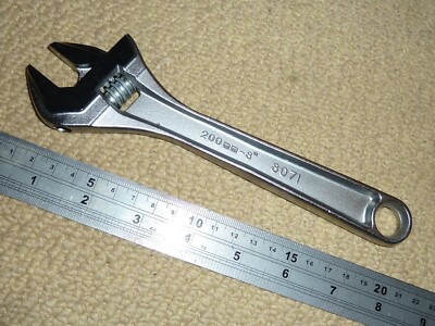 Bahco 8'' verstellbarer Schraubenschlüssel 200 mm BRANDNEU 8071 27 mm Backenkapazität Original