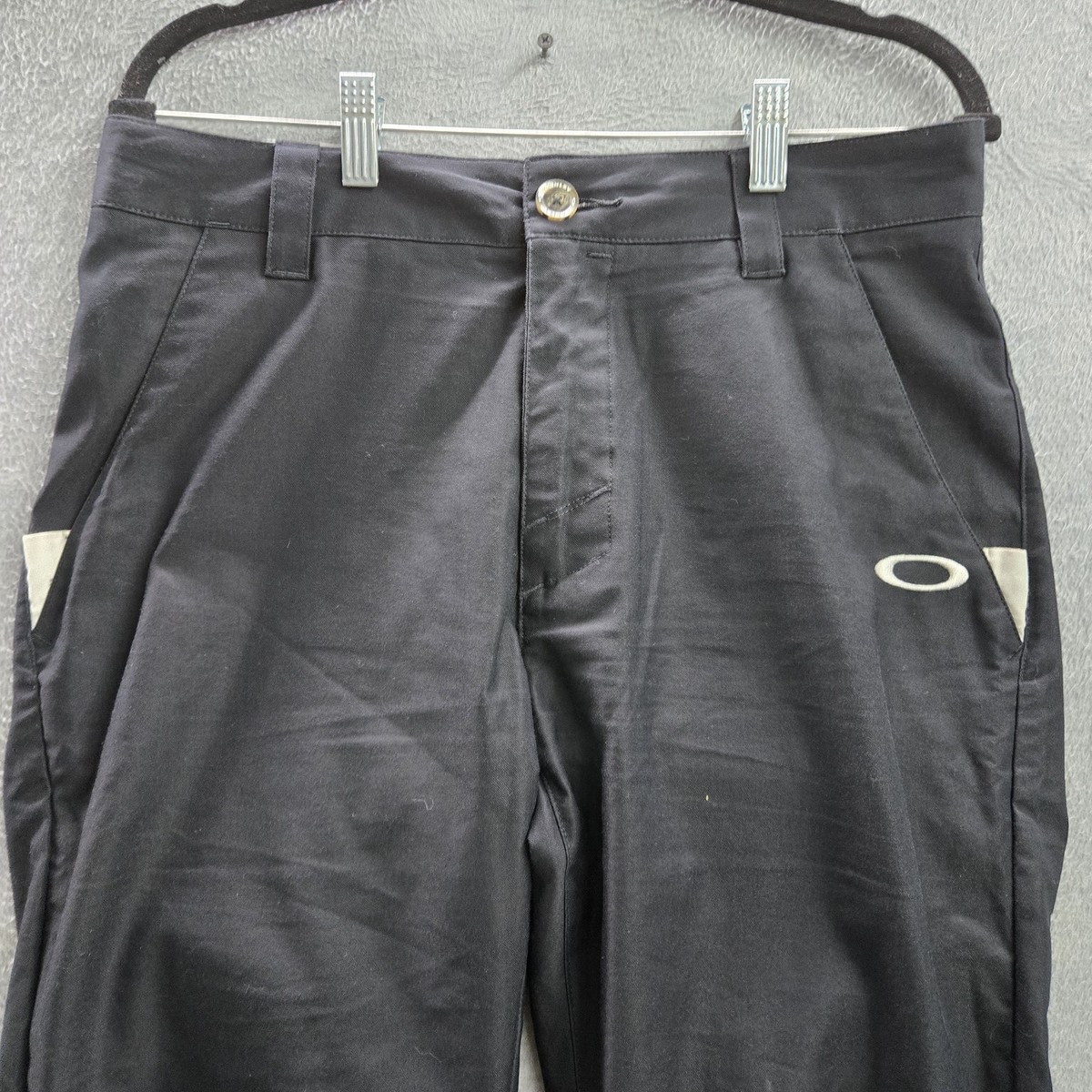 Oakley メタルロゴ　archive pants 32×32 VINTAGE Oakley Men Pants 32W 34L Black Logo Embroidery Golf