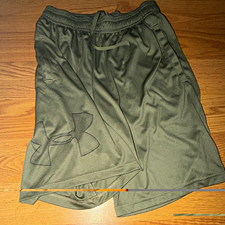 Under Armour Men  s Small Green Solid Knit Athletic Activewear Shorts Drawstring