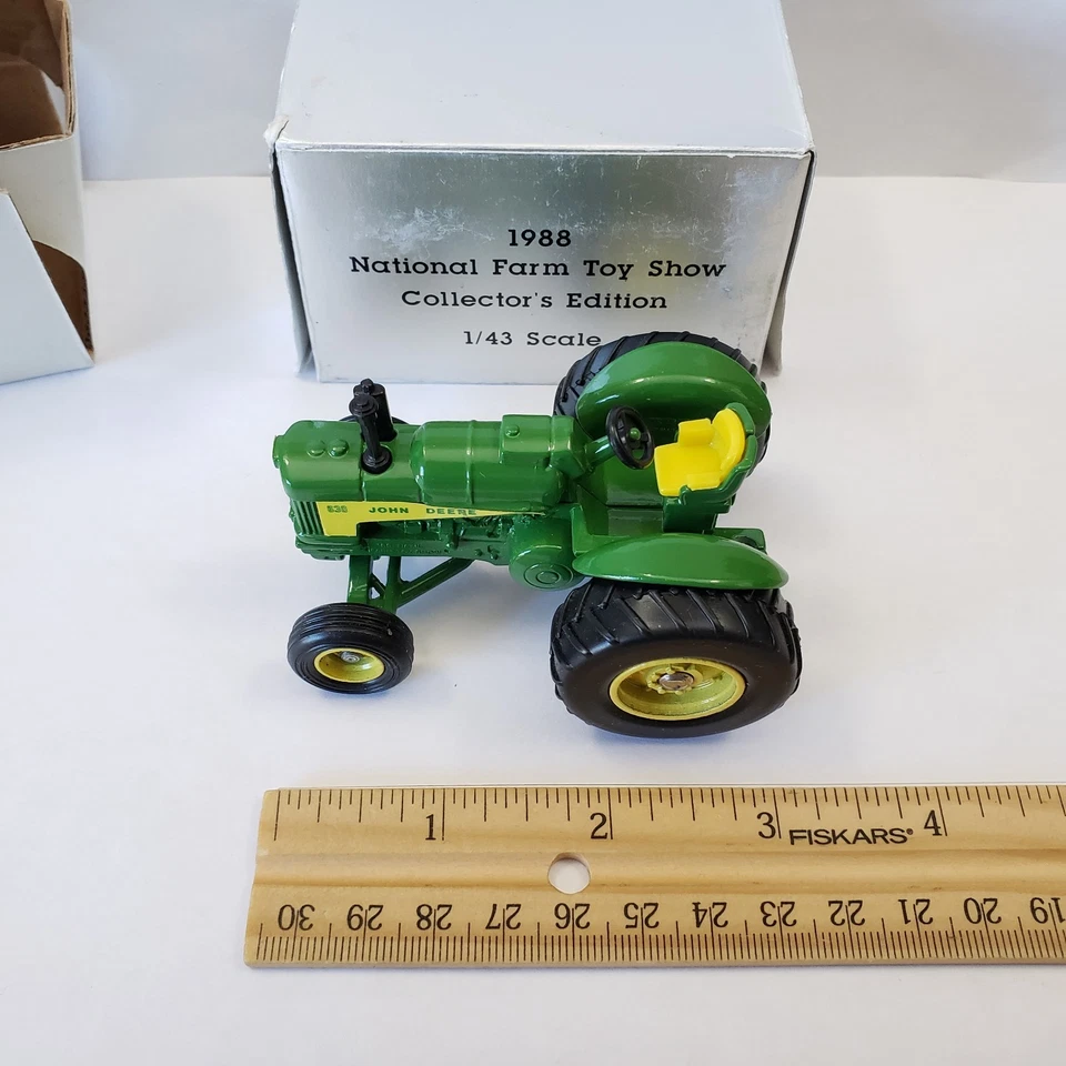 Ertl John Deere 630 Tractor 1988 National Farm Toy Show Diecast 1:43 - Image 3 of 4