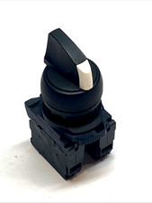 Allen-Bradley 800FP-SB32 3-Pos 22mm Selector Switch w/ 800F-X10 2NO Block