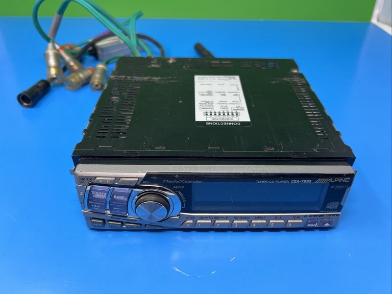 ALPINE CDA-7995 AM/FM MP3 CD Tuner Car Stereo Head Unit