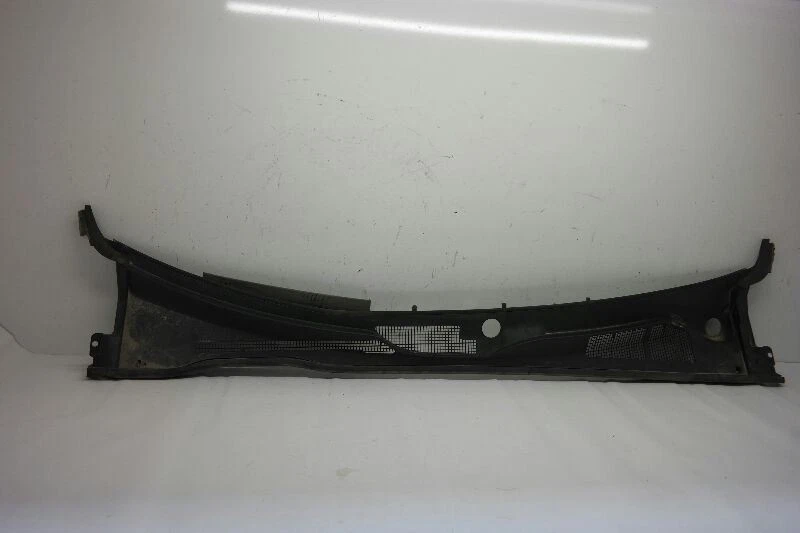 Panel de ventilación capó Toyota Camry 2002-2005 Foto 3 de 4