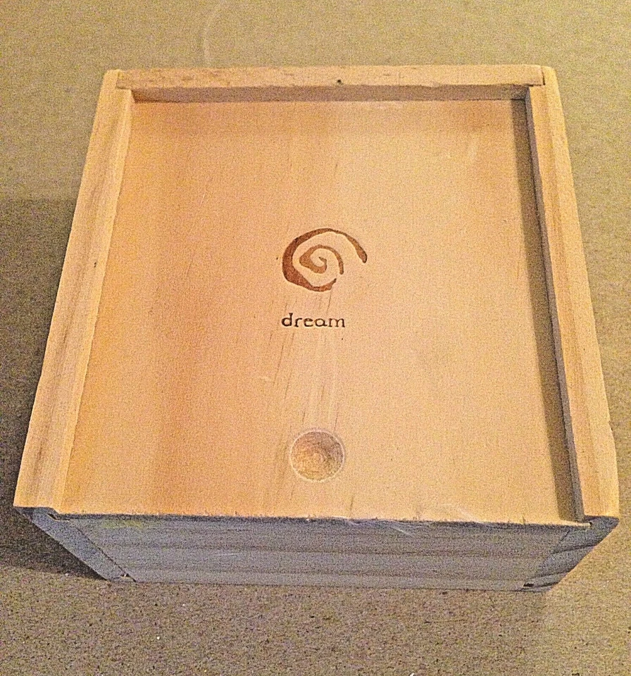 CARLY'S WISH METAL PEWTER LOOK PUSH PINS - DREAM (6 pins in Wood Box)  (2791) - Image 4 of 4