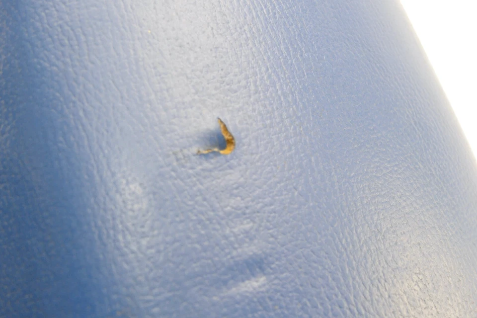 Suzuki TS 250 X SJ11D year 1986 - seat bench N107D — 第 4/4 张图片