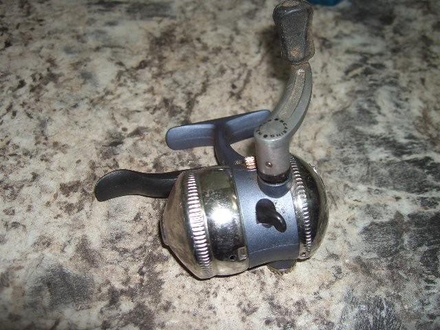 Zebco 11 slab seeker fishing reel underspin WORKS used | eBay
