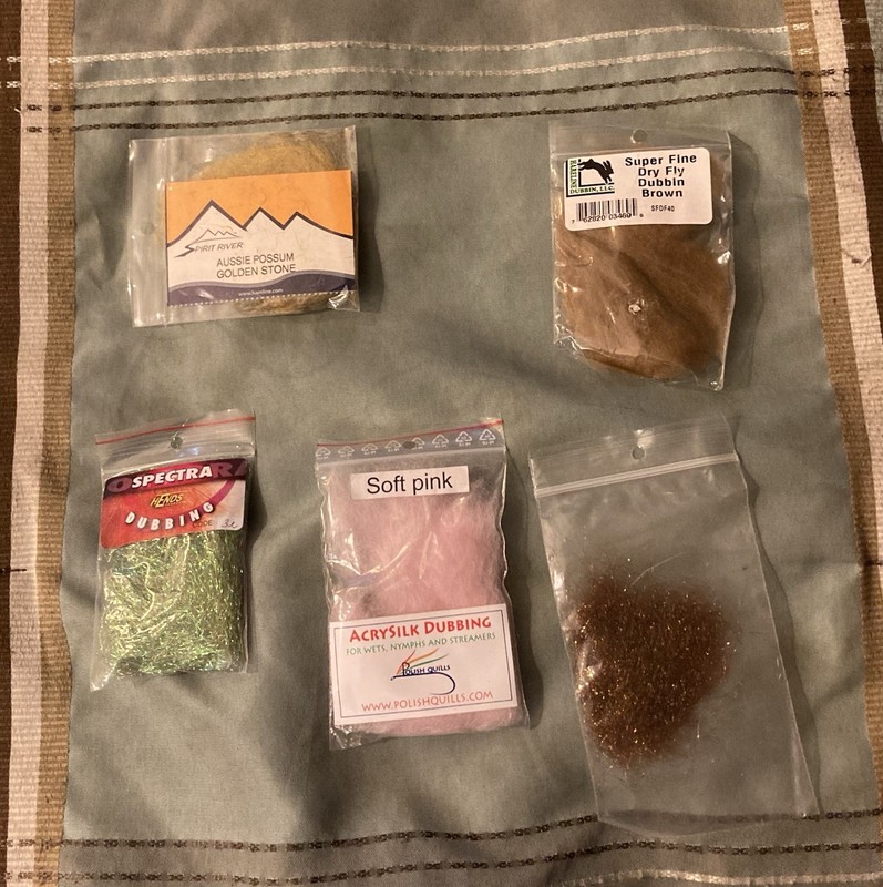 Mixed Fly Tying Dubbing Lot - 5 Packages