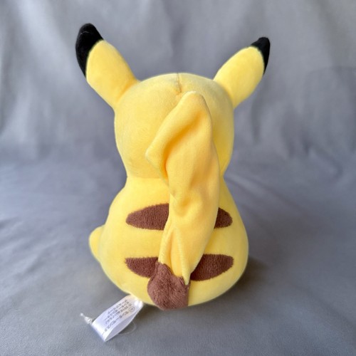 2018 ORIGINAL Pokémon Center Limited Edition Pikachu Plush w/ Japanese Tag Exc+ - Picture 4 of 9