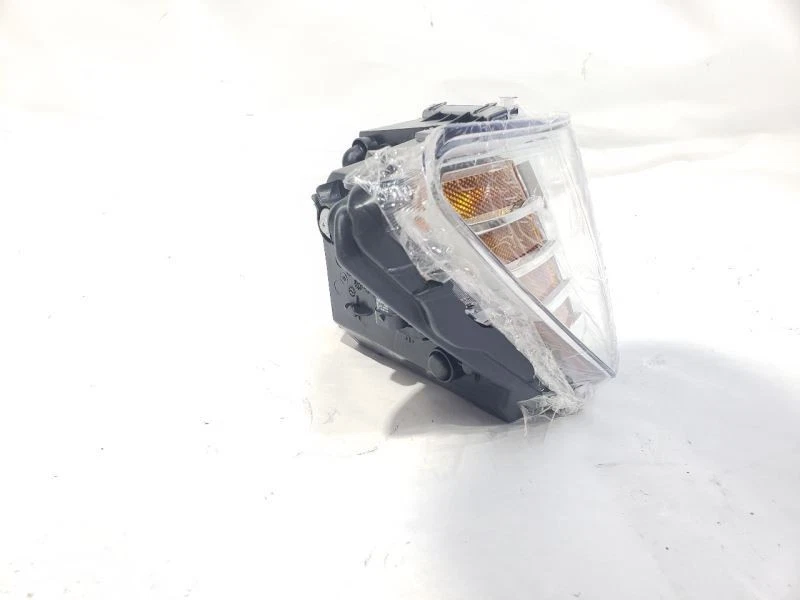 Right Headlamp Assembly PN ch2503222c New Fits 2009 2020 Dodge Journey - Image 4 of 4