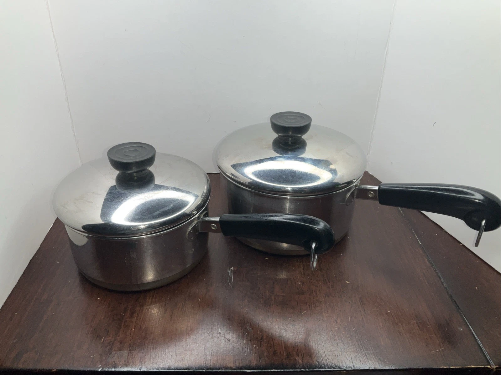 2 Revere Ware 1801 Pot Copper Bottom W/Lids 1 1/2Qt , 1 Qt Stainless Steel LOT