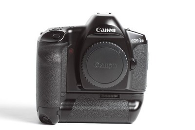 Canon EOS-1N Gehäuse Body analoge SLR Kamera
