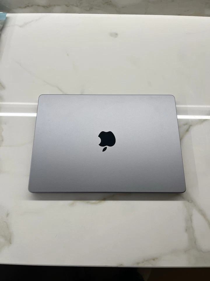 Apple MacBook Pro 14" M2 Pro · 16GB · 512GB, foto 1 di 5