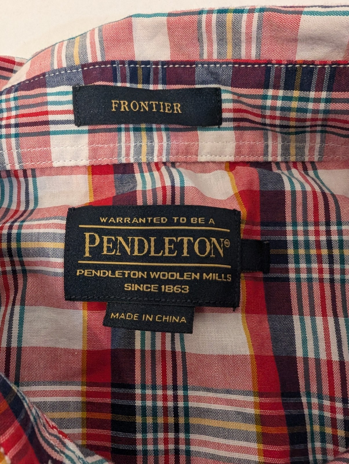 Pendleton Men Large Shirt Fitted Short Sleeve Pea… - image 2