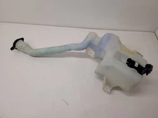 2009-2012 FORD FLEX Washer Reservoir Includes Pump 09-12 AA8Z17618A 
