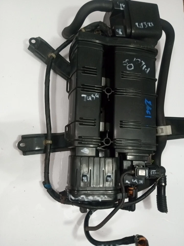 Evaporador de emisiones de combustible Honda Pilot 2005-2008 bote de carbón vapor TU250WB Foto 2 de 4
