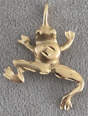 14 K Carribean Tree Frog Pendant