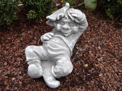 Steinfigur Wichtel Troll für Garten Deko Gartenfiguren Gnom