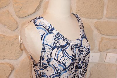 Robe Blanche & Bleue JOCAVI Taille 46 - Neuve Avec Étiquettes (Prix Étiquette 149)