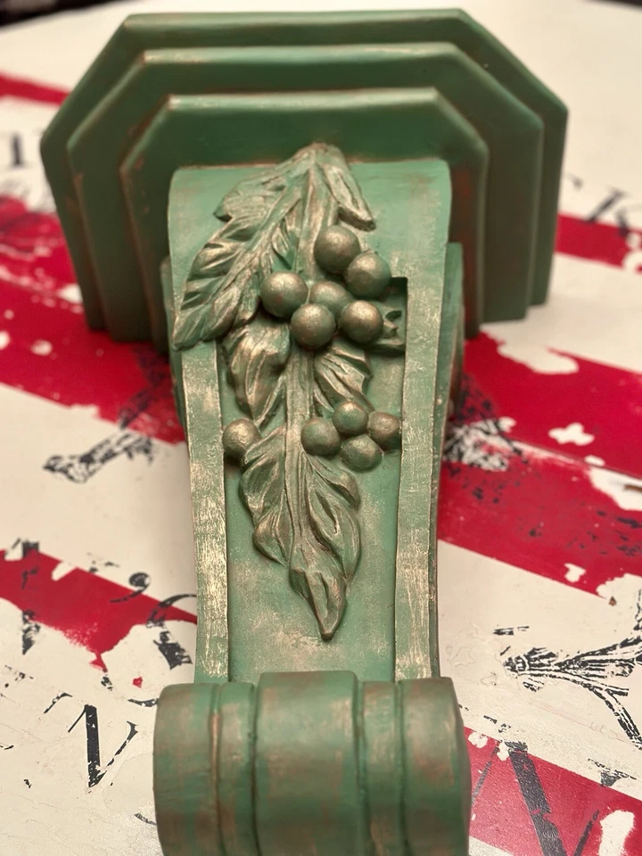 Aplique de pared/ménsula grande tallado verde y dorado Verdigris pintado a mano de colección 16" Foto 2 de 4