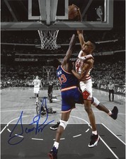 Scottie Pippen Chicago Bulls Signed 8x10 Dunk On Patrick Ewing Photo - Fanatics