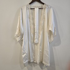 Victoria's Secret White Bridal Beaded Lace Robe O/S One Size Romantic Sequin