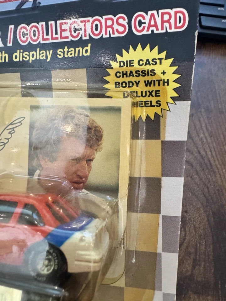Autographed Racing Champions 1989 Bill Elliott Series 1  Blue Stripe on Trunk - Image 4 of 4