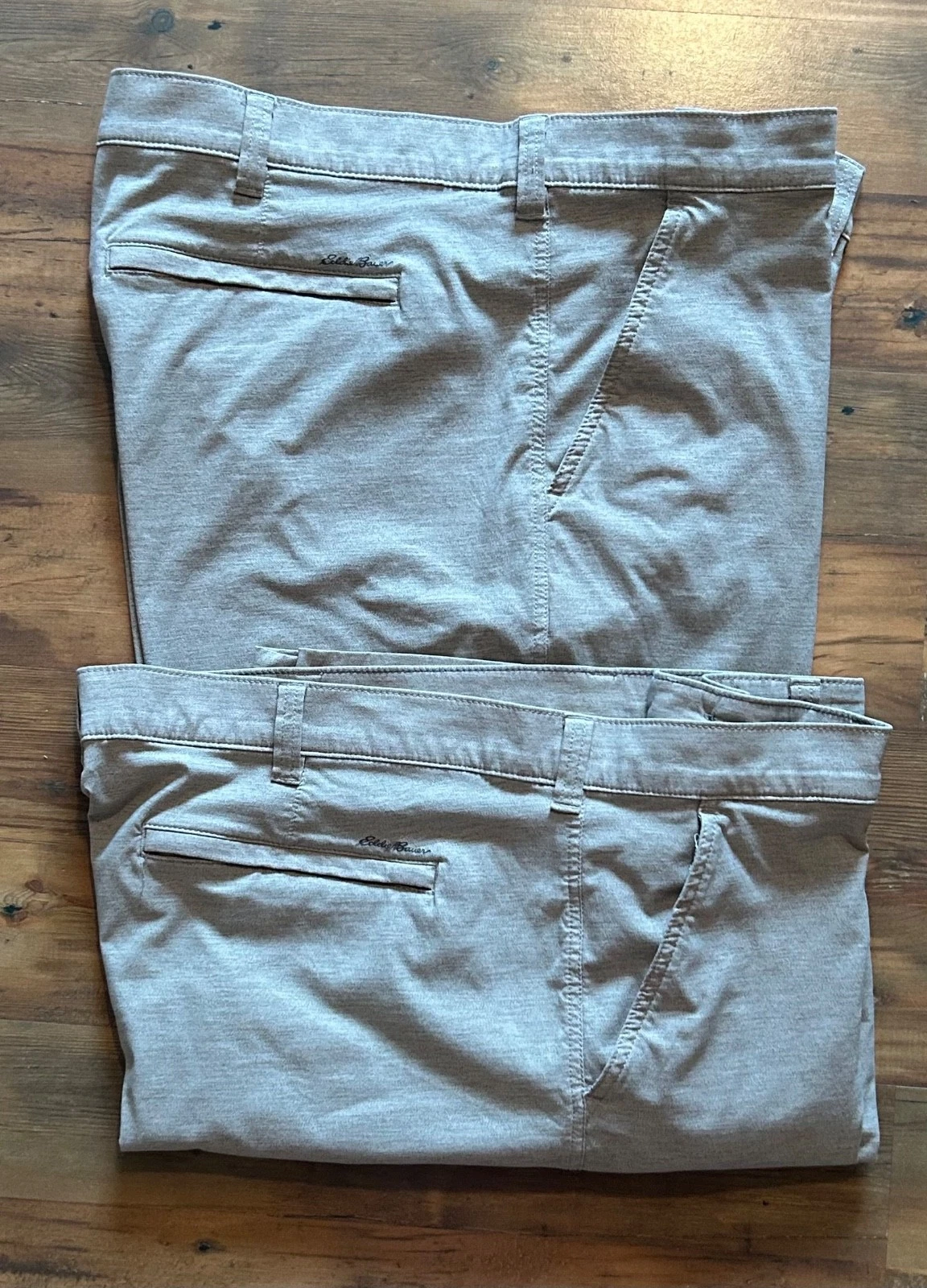 EDDIE BAUER - SHORTS - LOT OF 2 - TAN - CAMANO - SIZE 42