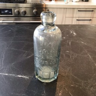 Antique Taylor Soda Water MFG. Co Boise IDA Glass Bottle 6 3/8 inches