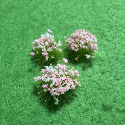Mini Fee Garten Landschaft 3x Miniatur Rosa Weiß Gras Büschel Deko DIY