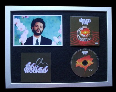 THE WEEKND + SIGNIERT + GERAHMT + DAWN FM + BLENDENDE LICHTER = 100 % AUTHENTISCH + SCHNELLER GLOBALER VERSAND